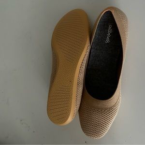 NEVER WORN Allbirds Tree Breezer Flats Lux beige Luxe camel 8.5 women shoes